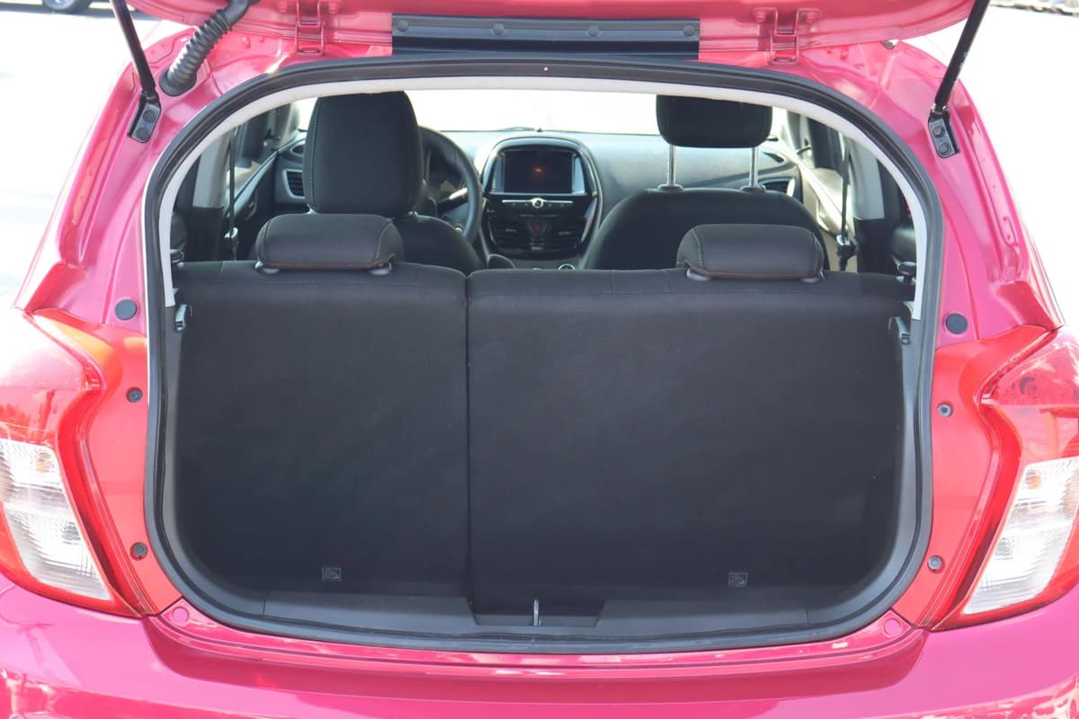 2020 Chevrolet Spark 38