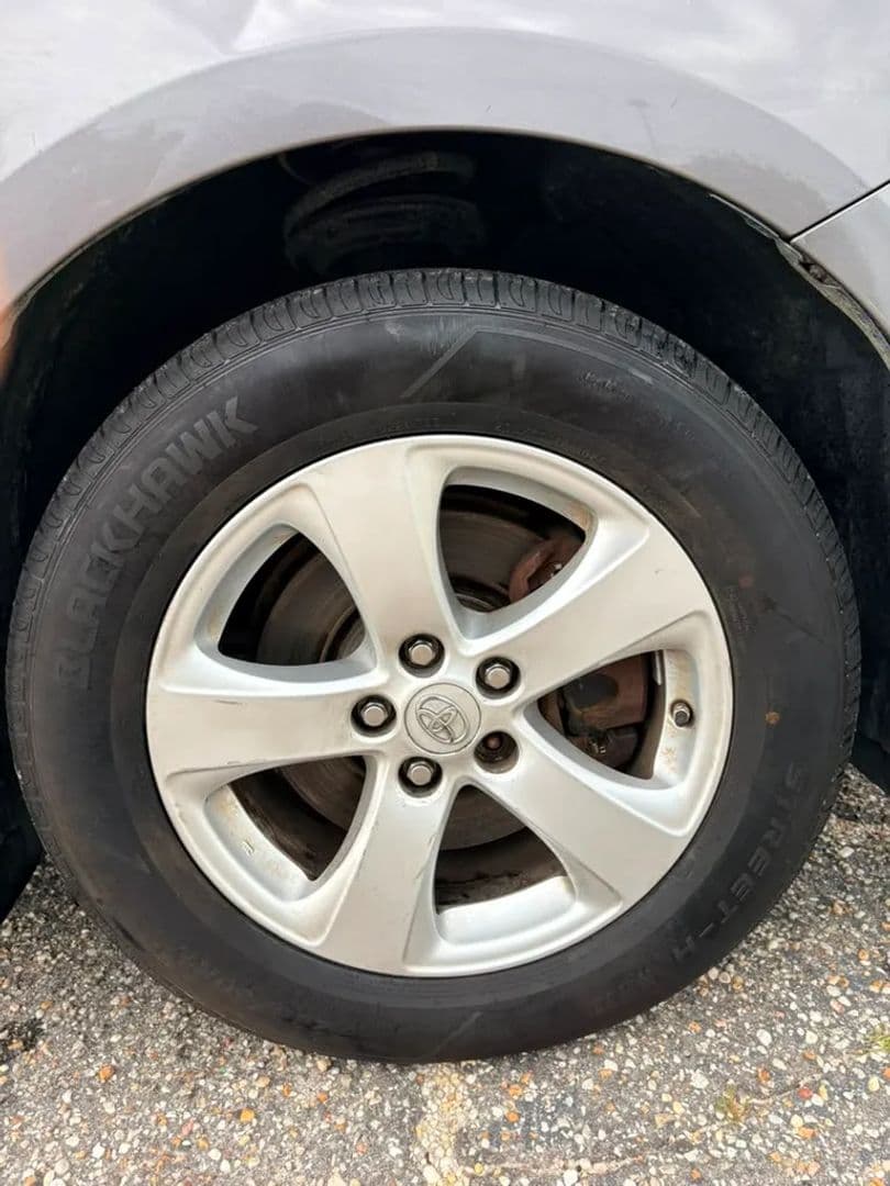 2015 Toyota Sienna 19