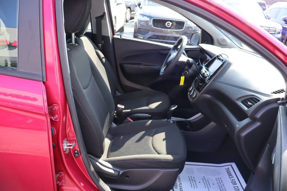 2020 Chevrolet Spark 35