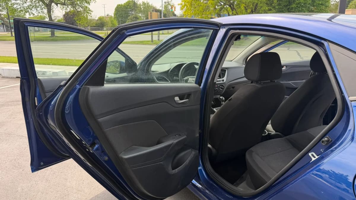 2021 Hyundai Accent 19