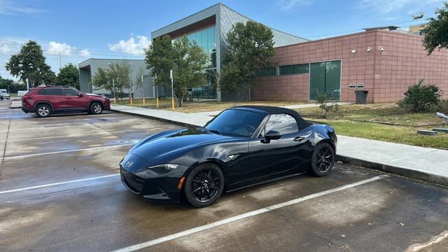 2019 Mazda MX-5 Miata