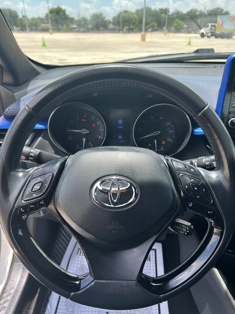 2021 Toyota C-HR 12