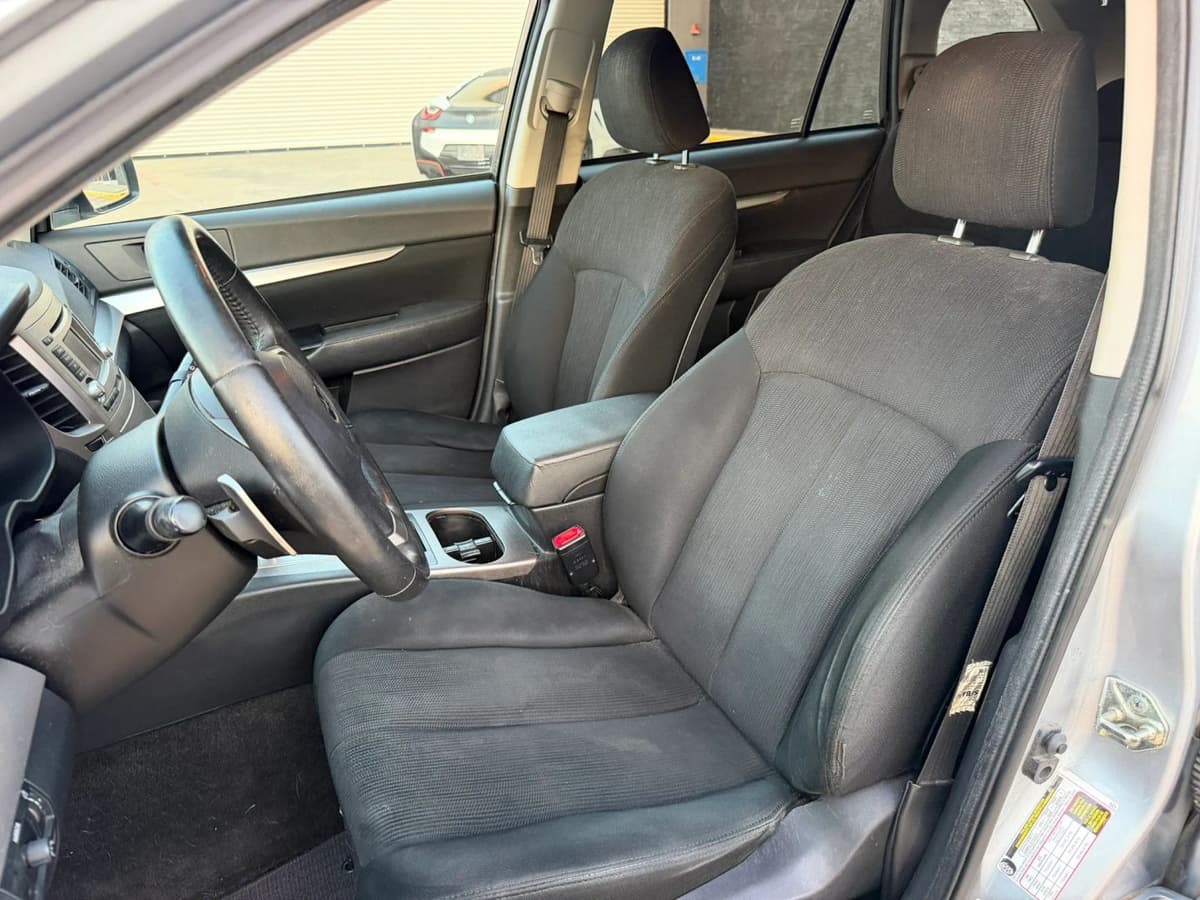 2014 Subaru Outback 14