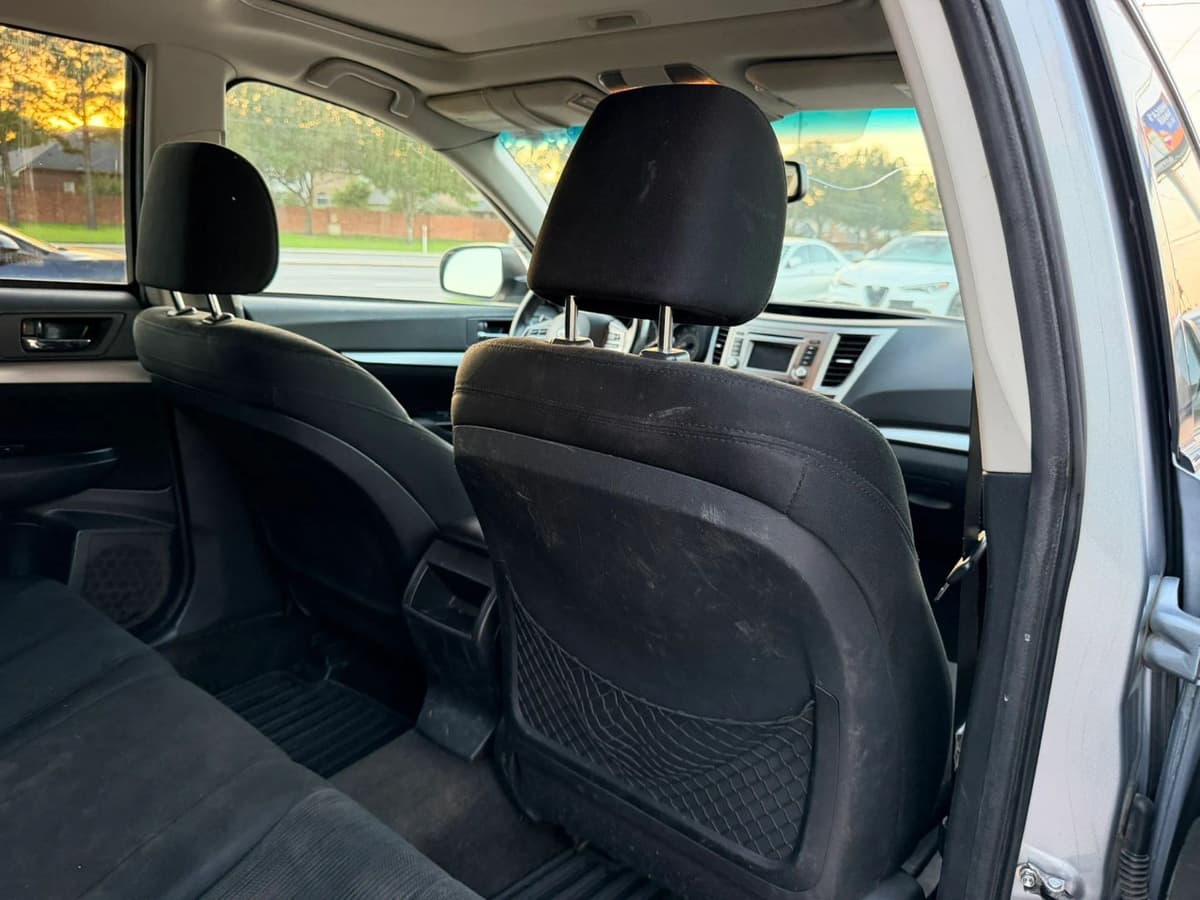 2014 Subaru Outback 20