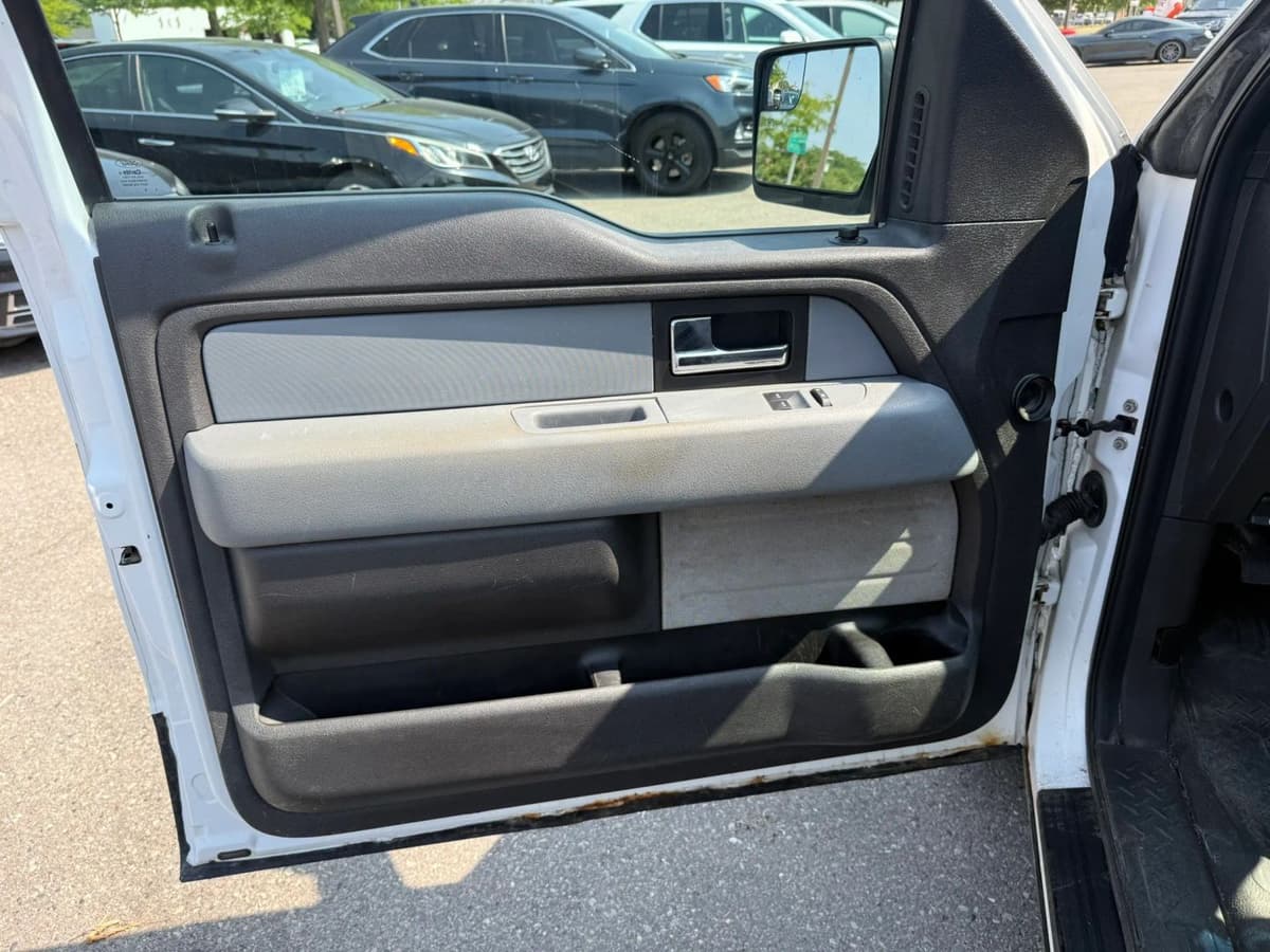 2014 Ford F-150 17