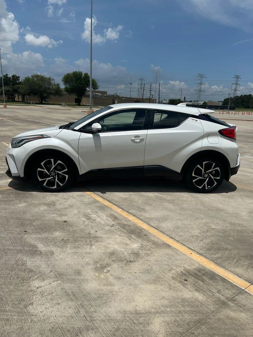 2021 Toyota C-HR 8