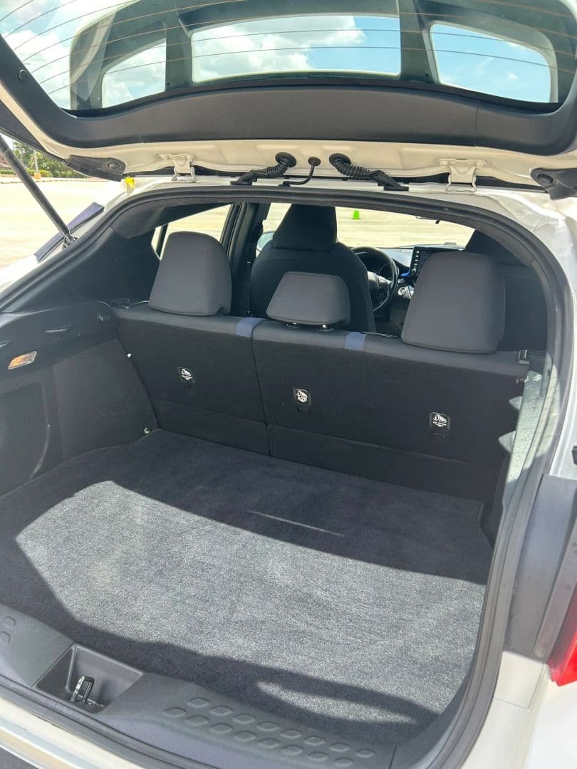 2021 Toyota C-HR 28