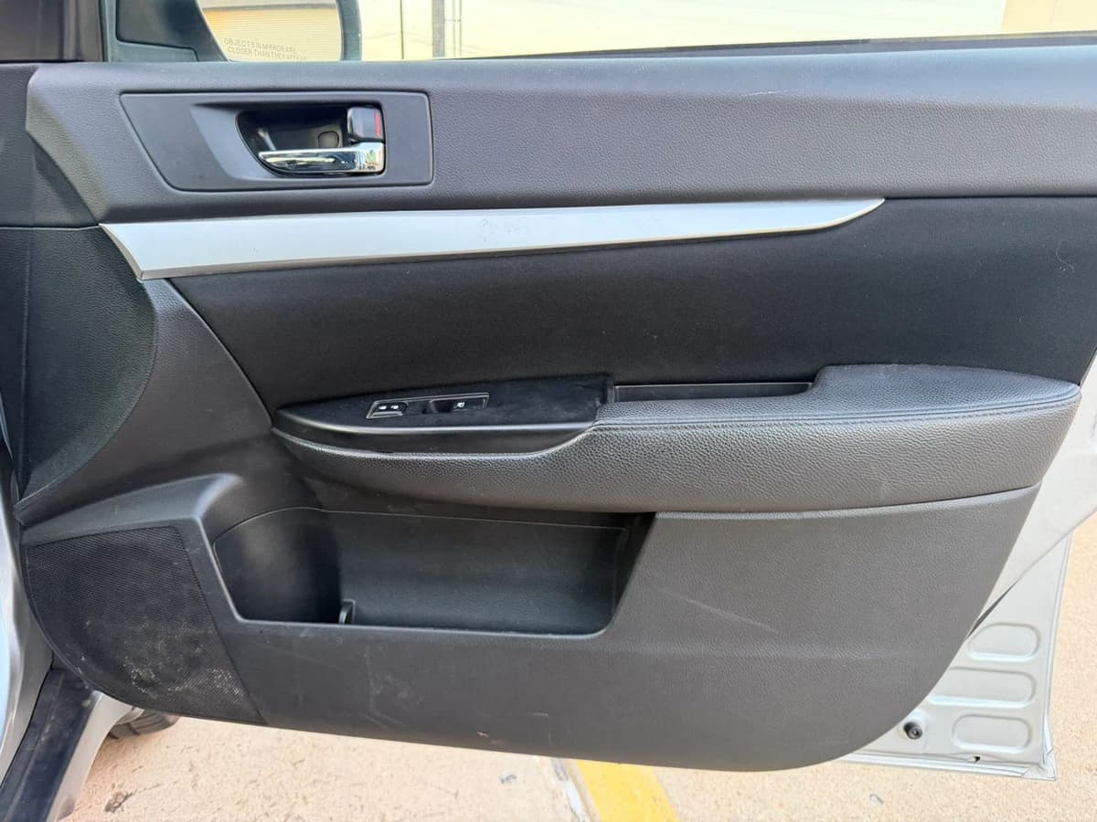 2014 Subaru Outback 22