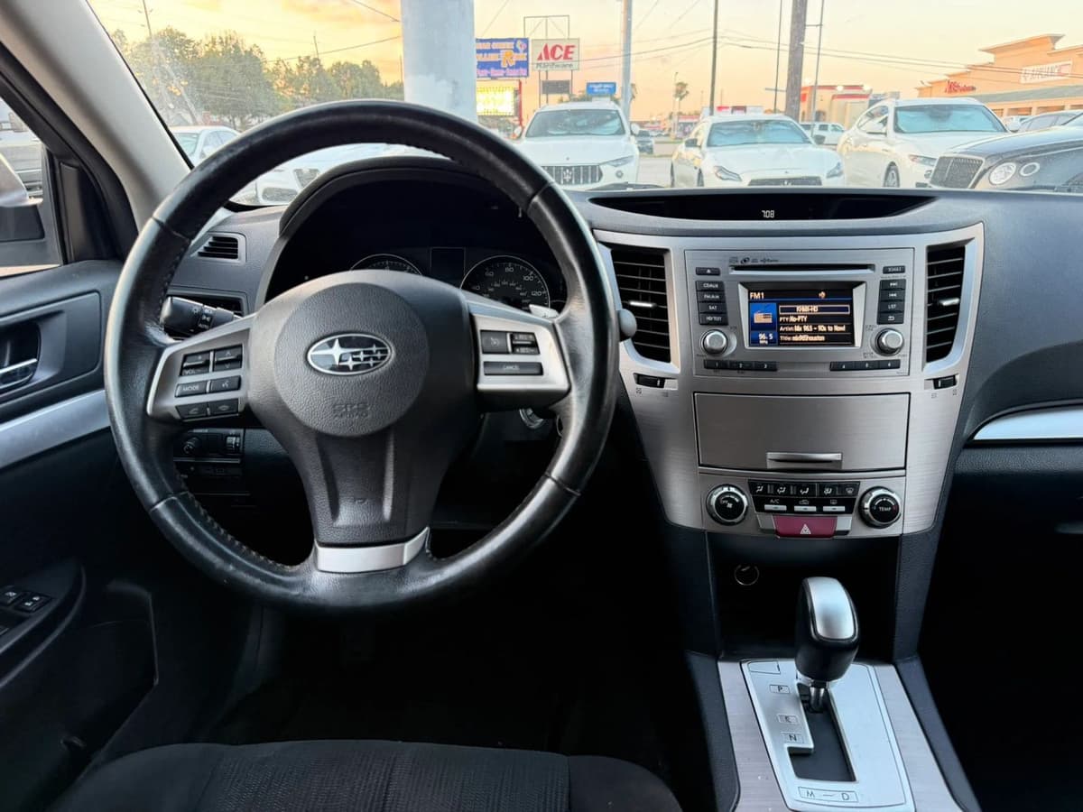 2014 Subaru Outback 25