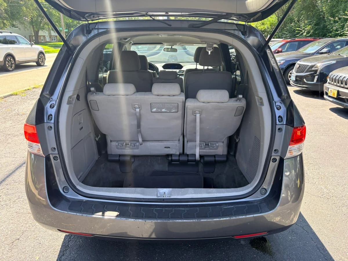 2017 Honda Odyssey 43
