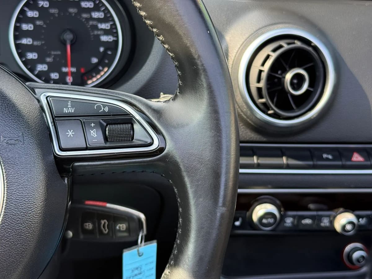 2015 Audi A3 Cabriolet 23