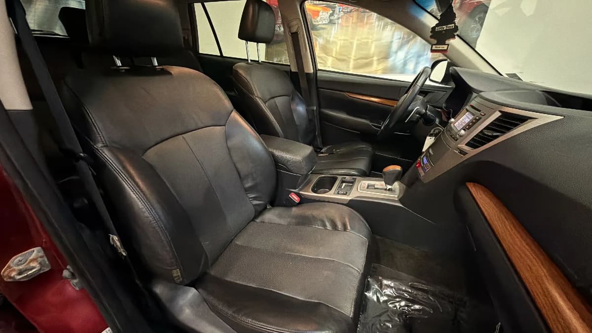 2014 Subaru Outback 54