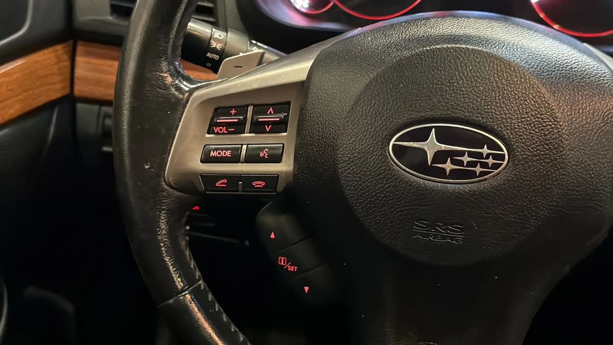 2014 Subaru Outback 23