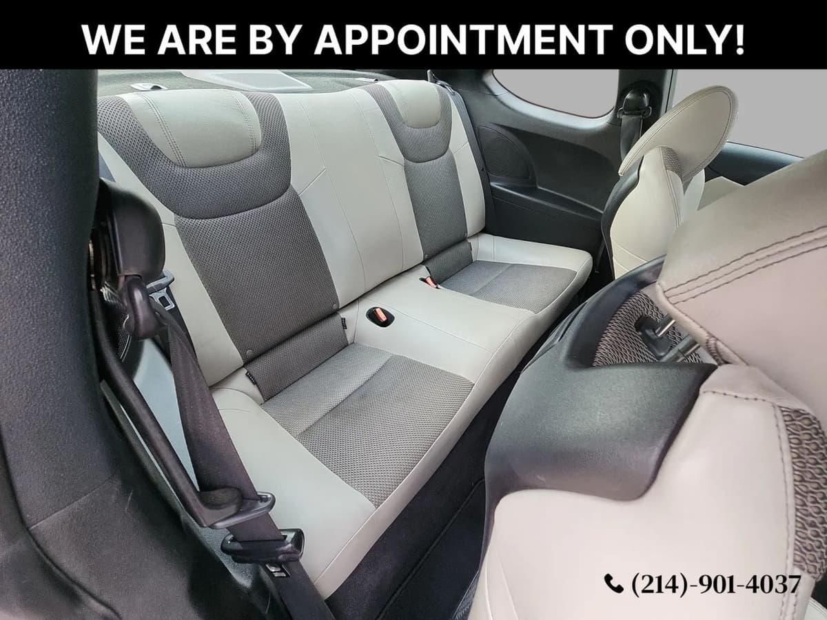 2014 Hyundai Genesis Coupe 9