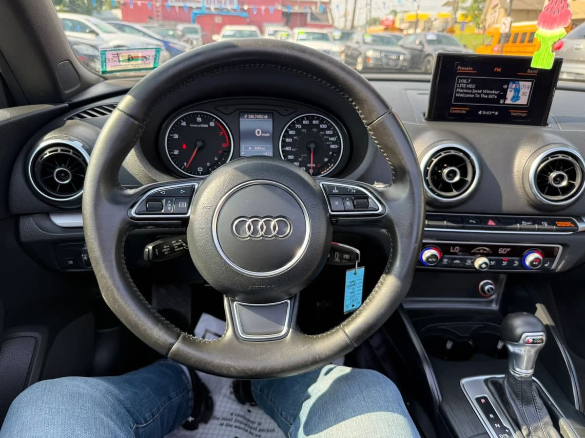 2015 Audi A3 Cabriolet 35