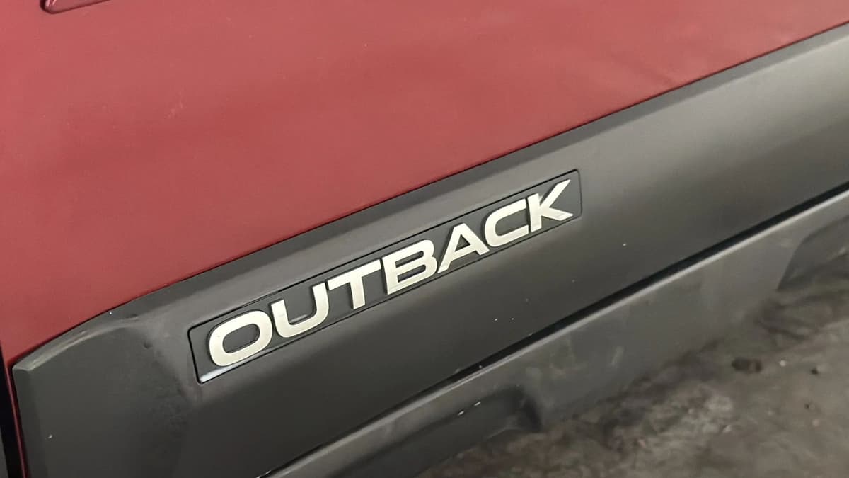 2014 Subaru Outback 16
