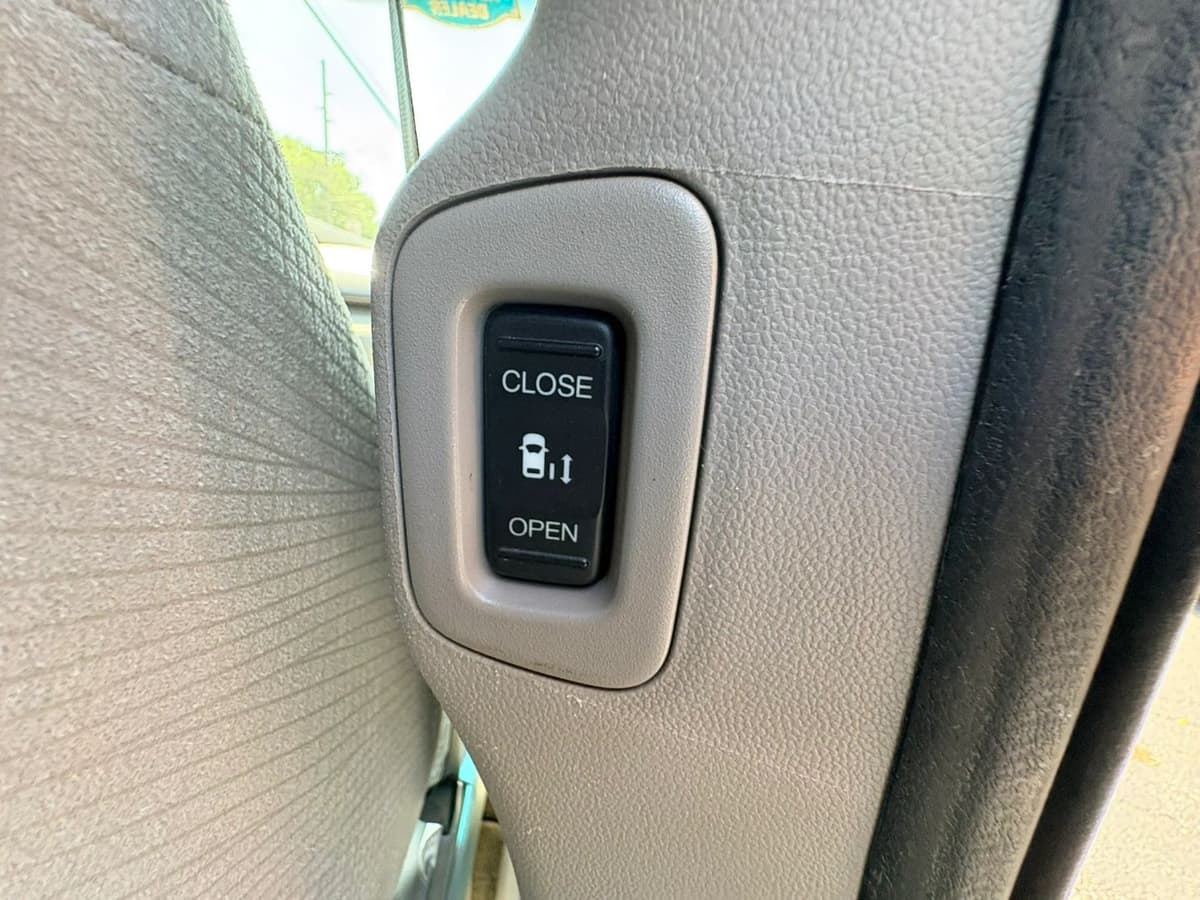 2017 Honda Odyssey 21
