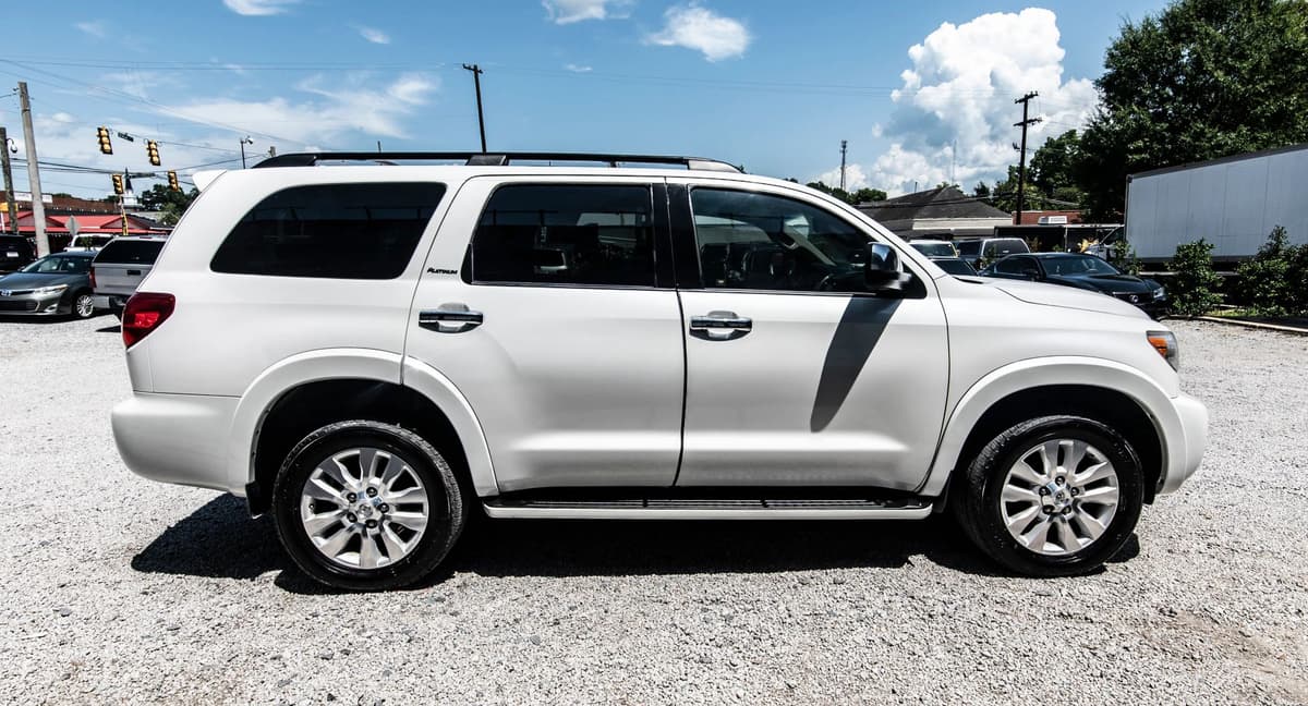 2014 Toyota Sequoia 12