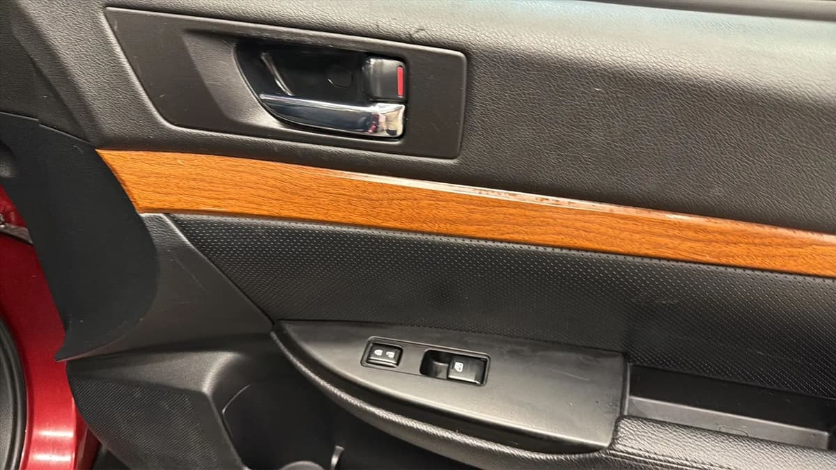 2014 Subaru Outback 52