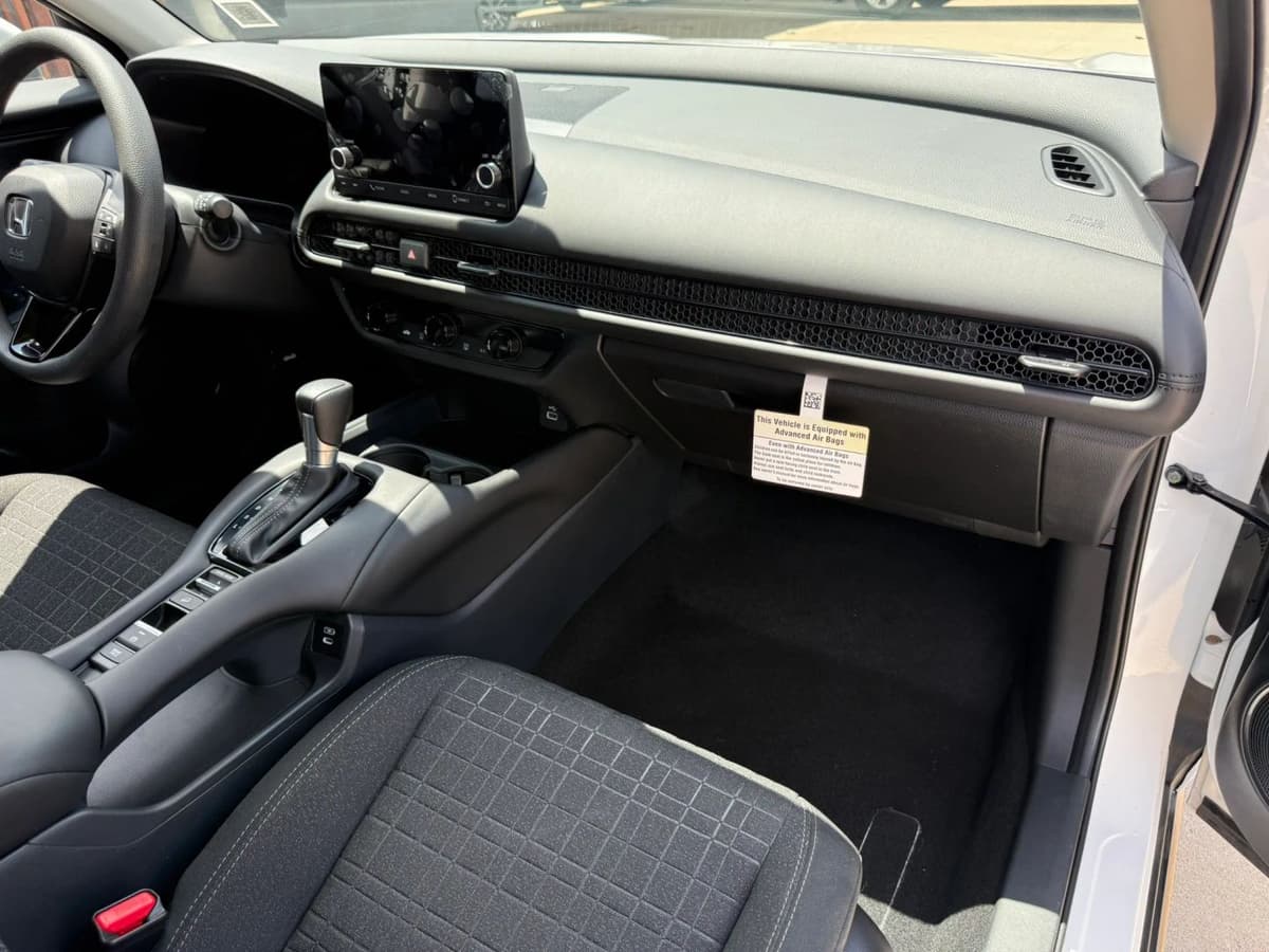 2025 Honda HR-V 10