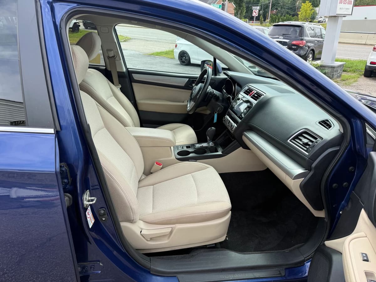 2015 Subaru Outback 17