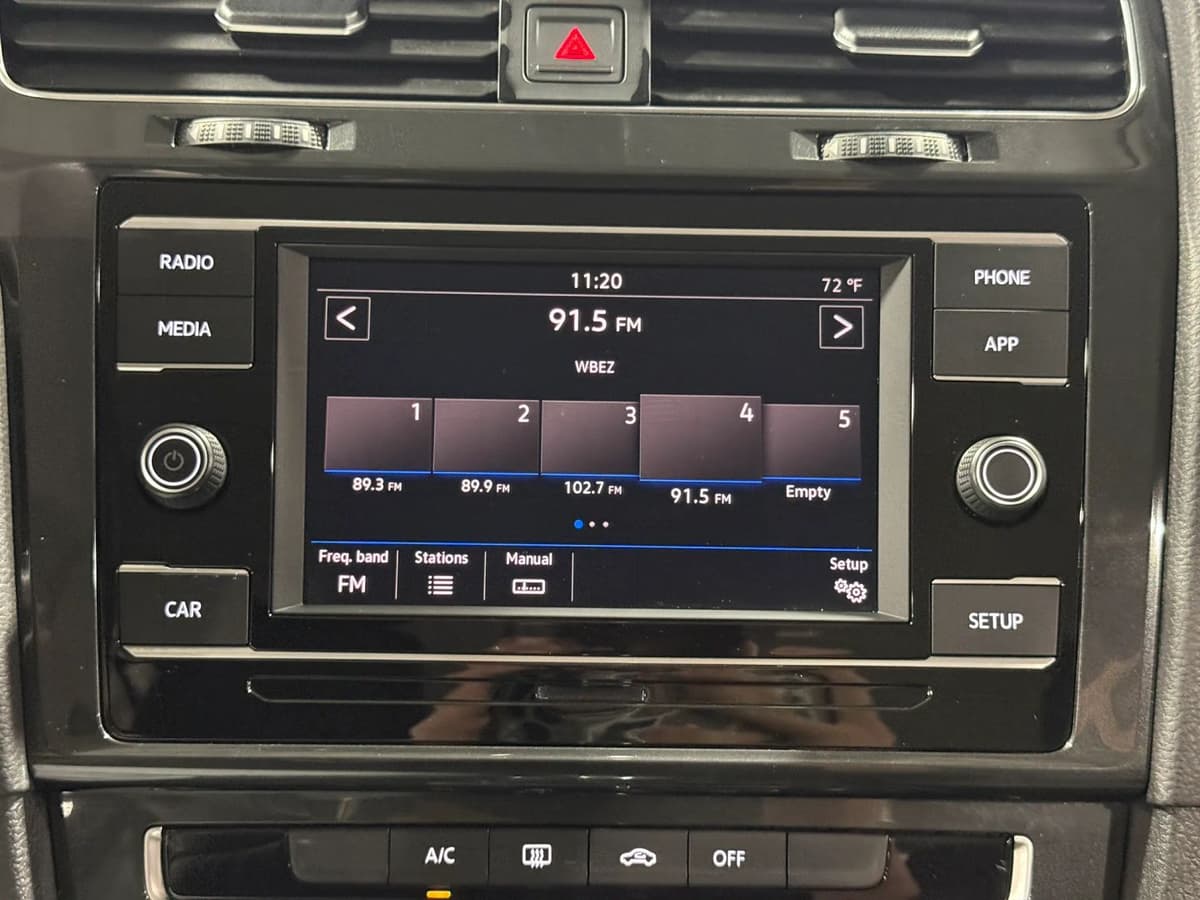 2018 Volkswagen Golf SportWagen 29
