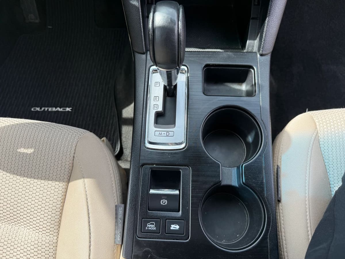 2015 Subaru Outback 25