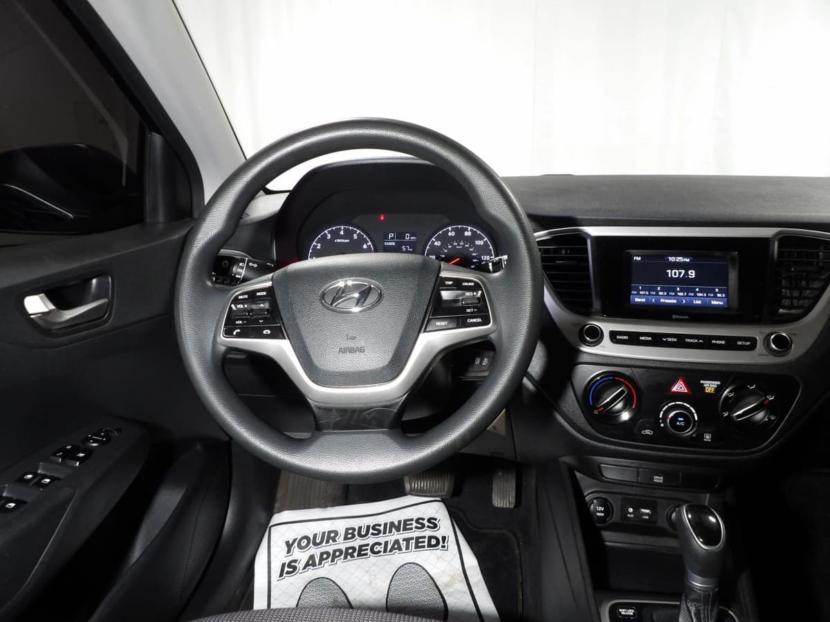2021 Hyundai Accent 11