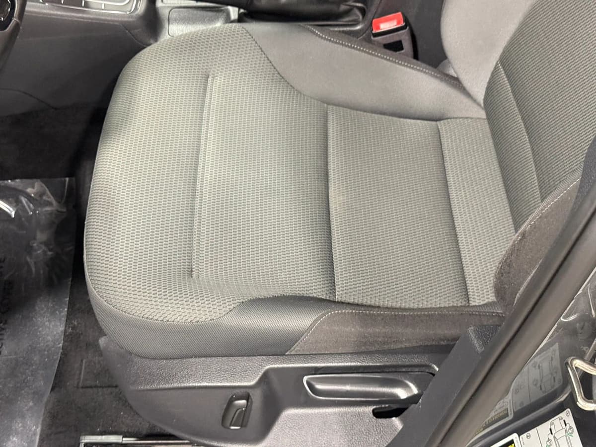2018 Volkswagen Golf SportWagen 19