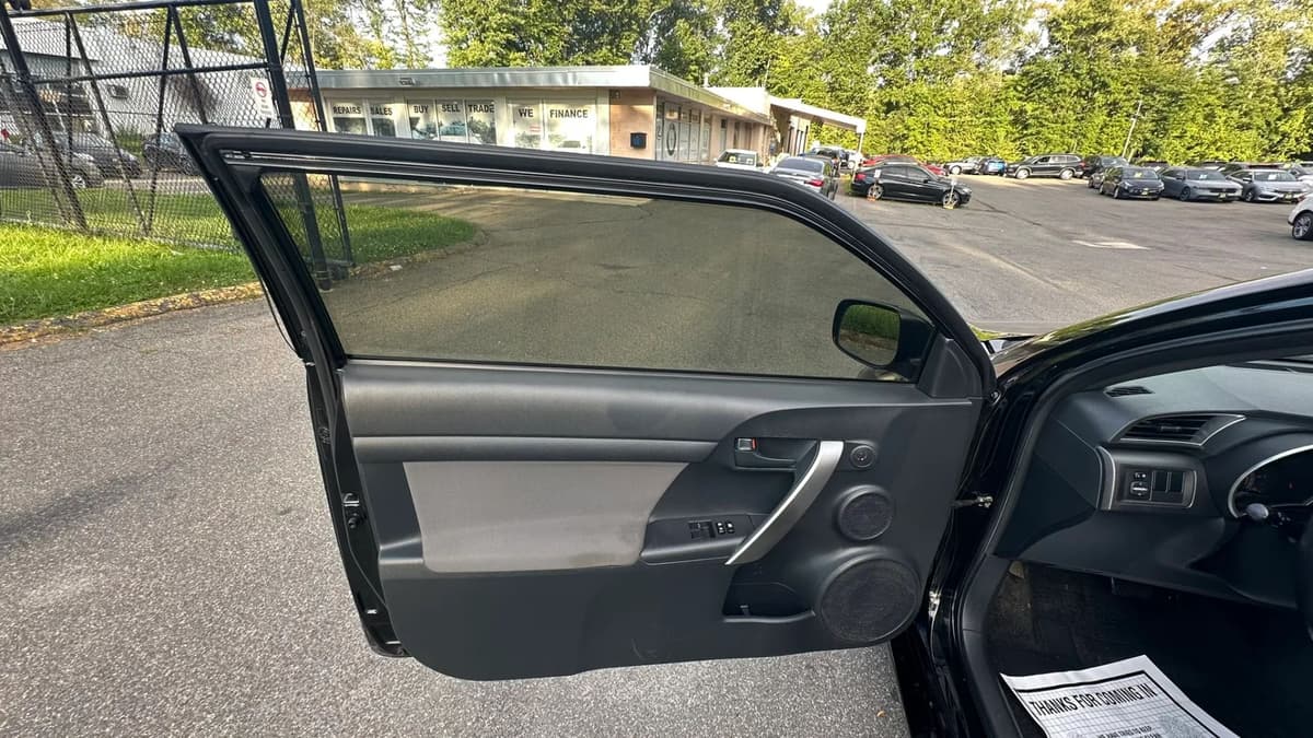 2014 Scion tC 23