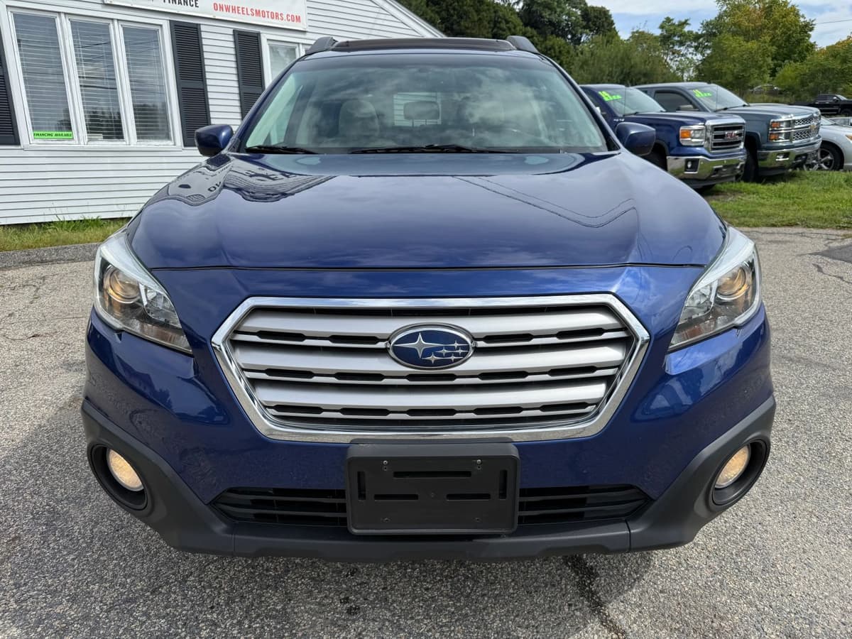 2015 Subaru Outback 9