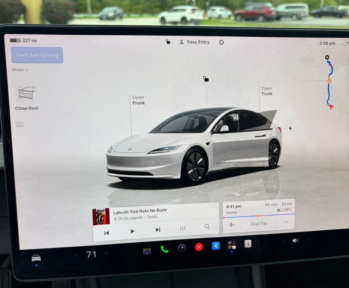 2026 Tesla Model 3 27
