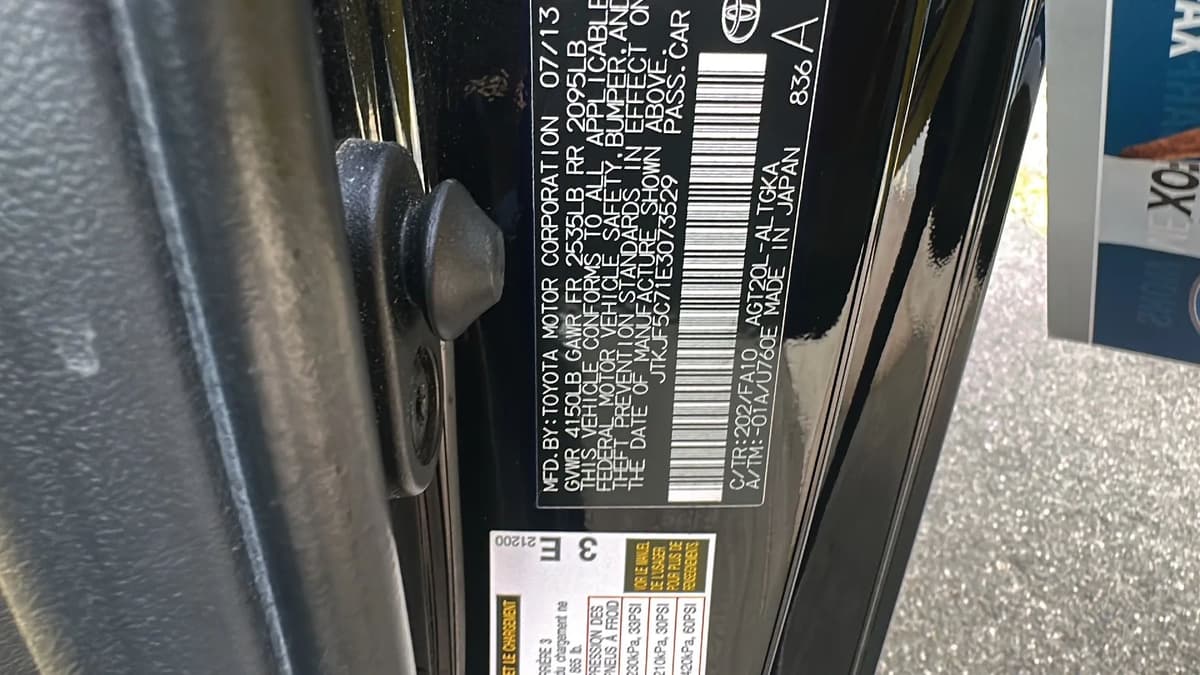 2014 Scion tC 29
