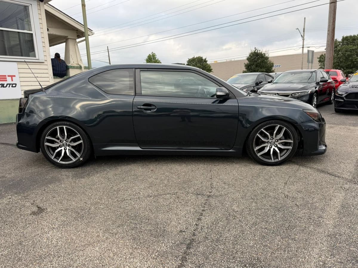 2015 Scion tC 6