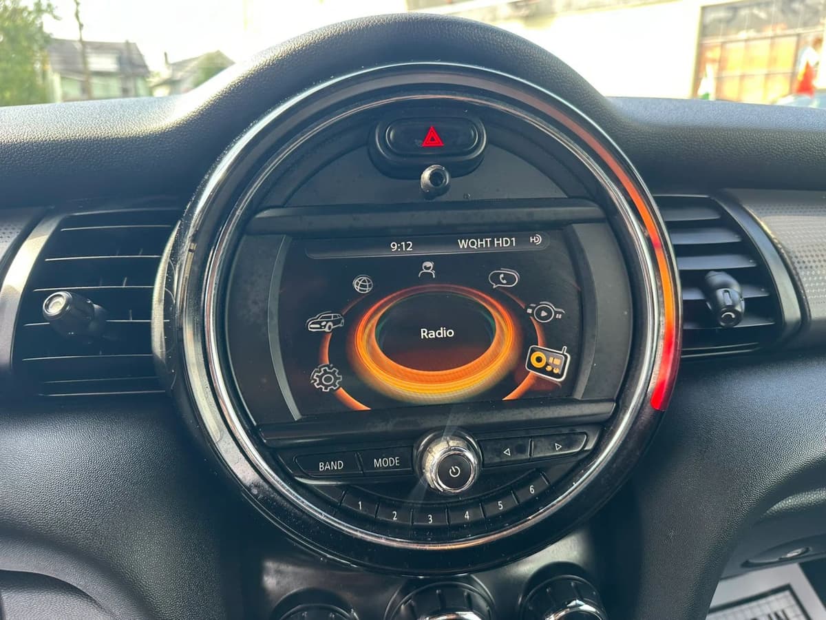2016 MINI Cooper 45