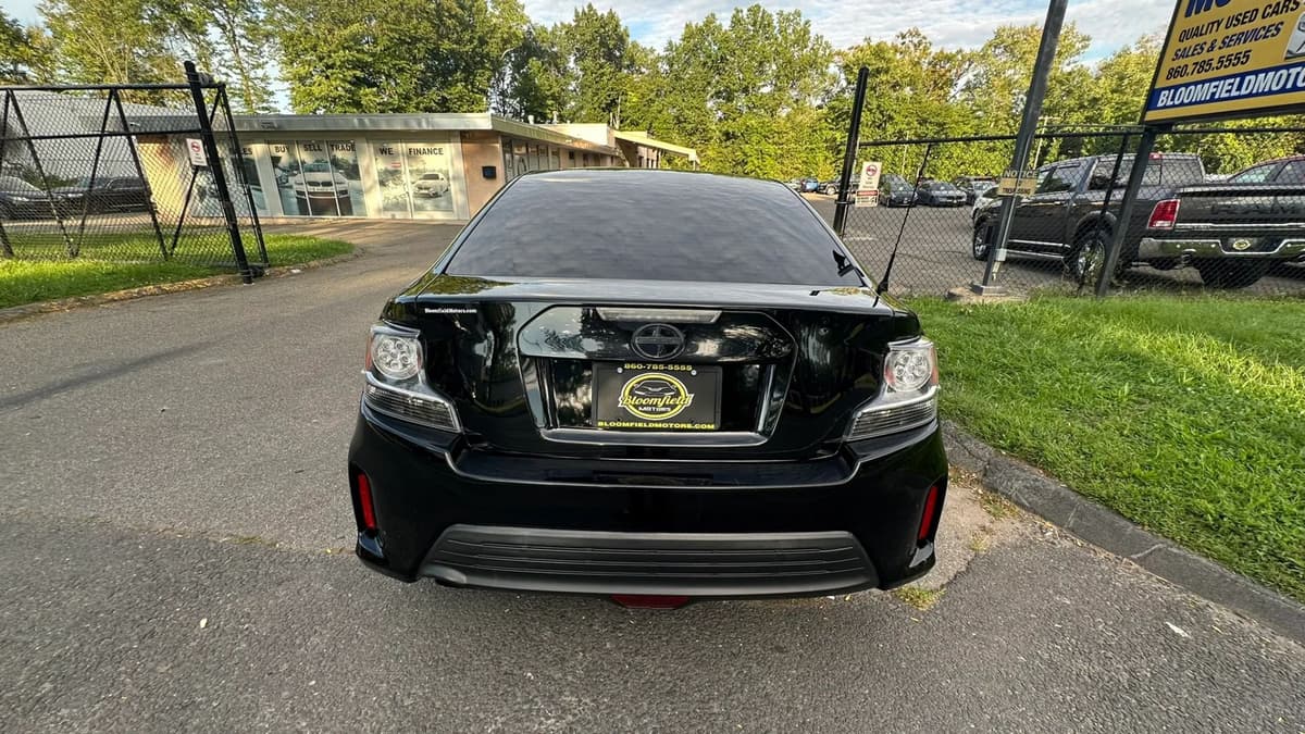 2014 Scion tC 5