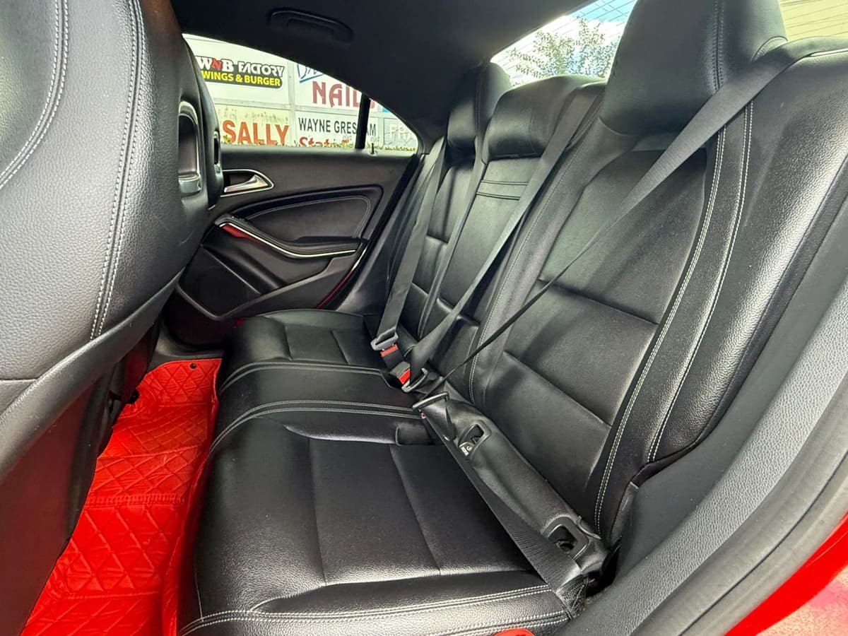 2018 Mercedes-Benz CLA 16