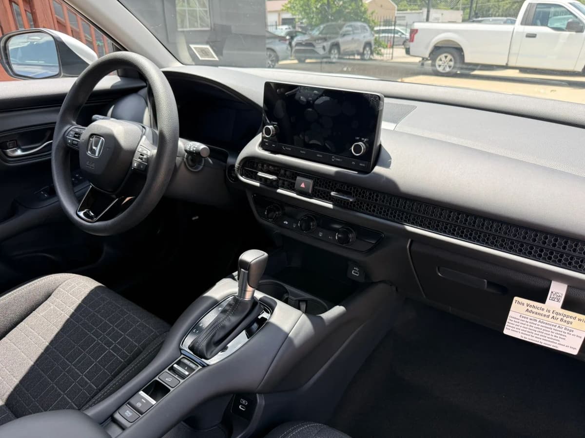 2025 Honda HR-V 11