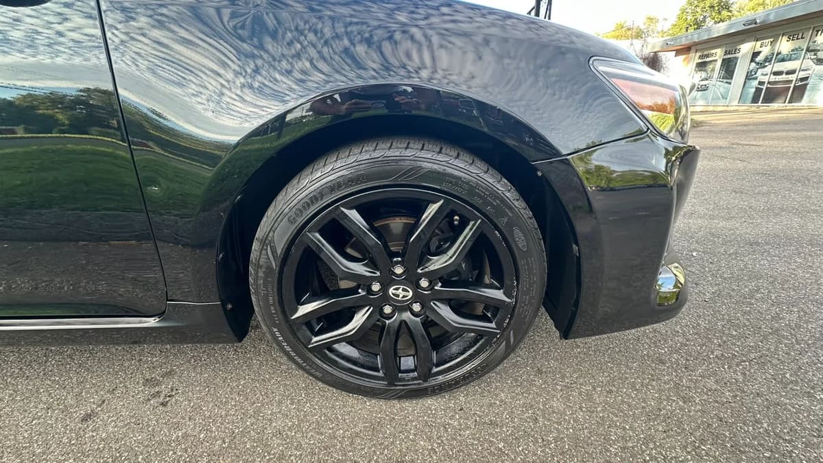 2014 Scion tC 10