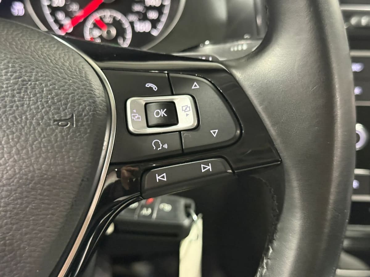 2018 Volkswagen Golf SportWagen 25