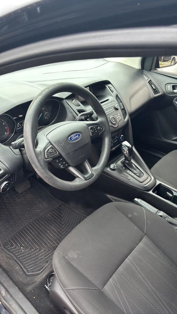 2016 Ford Focus 8