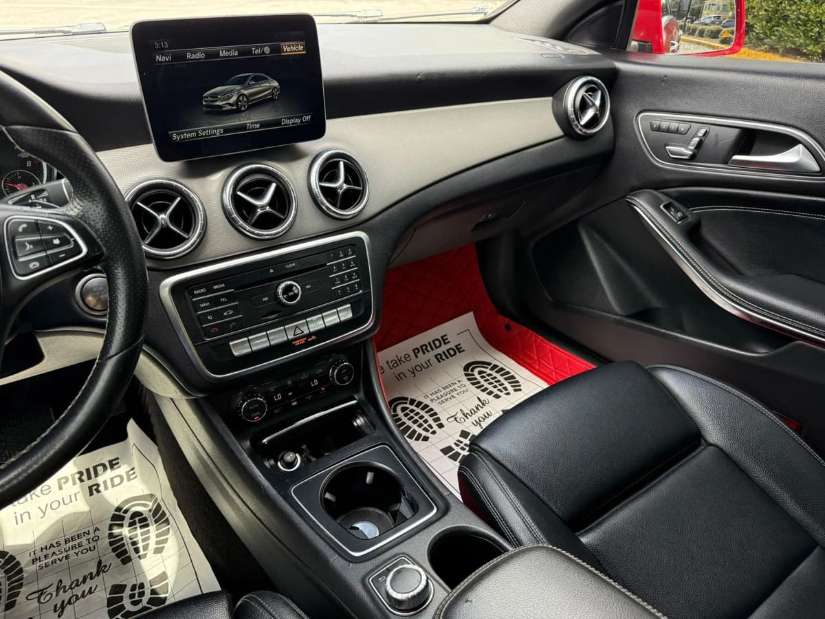 2018 Mercedes-Benz CLA 12