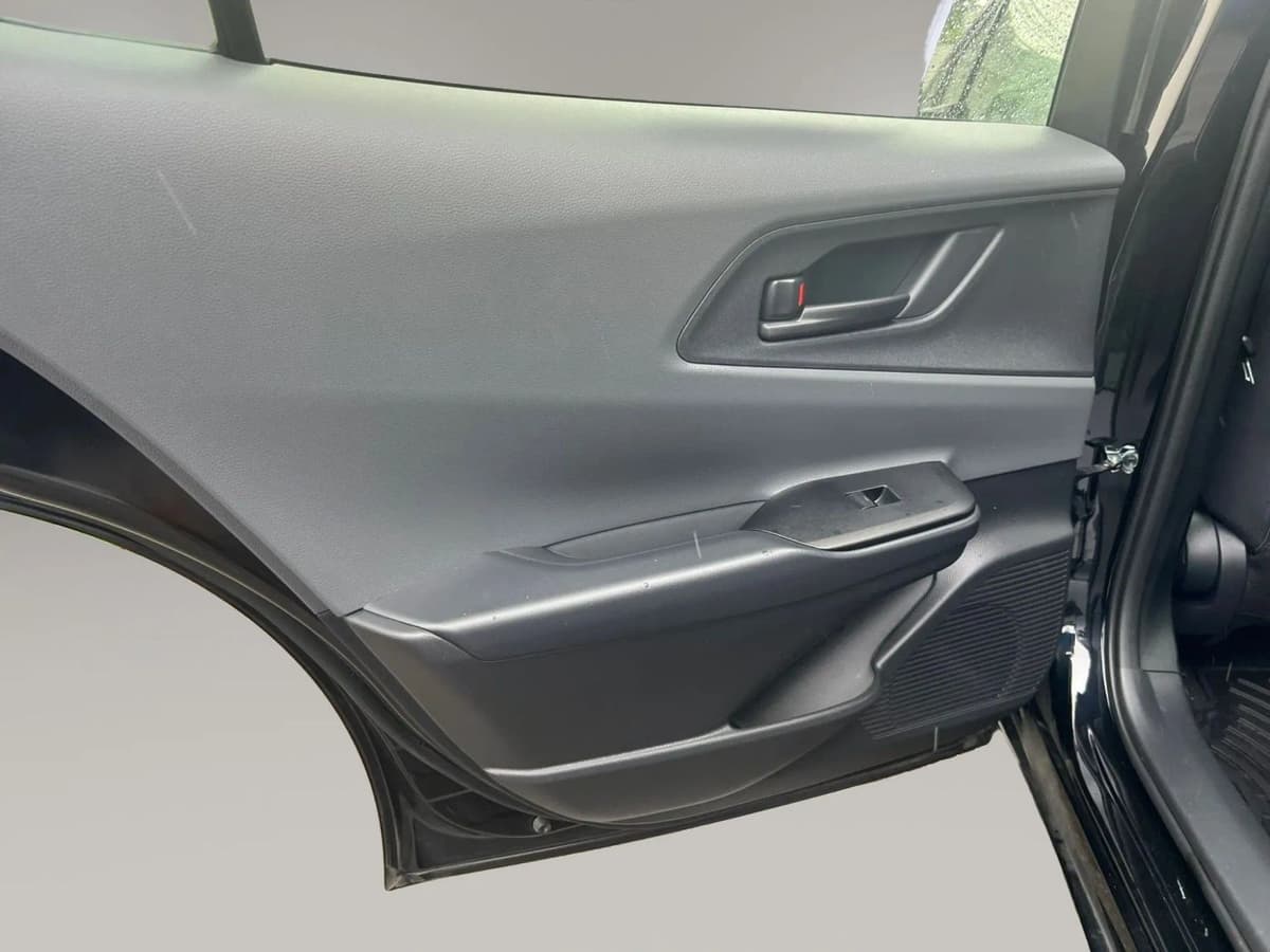 2026 Toyota Prius 23