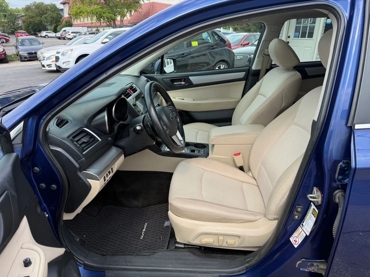 2015 Subaru Outback 12