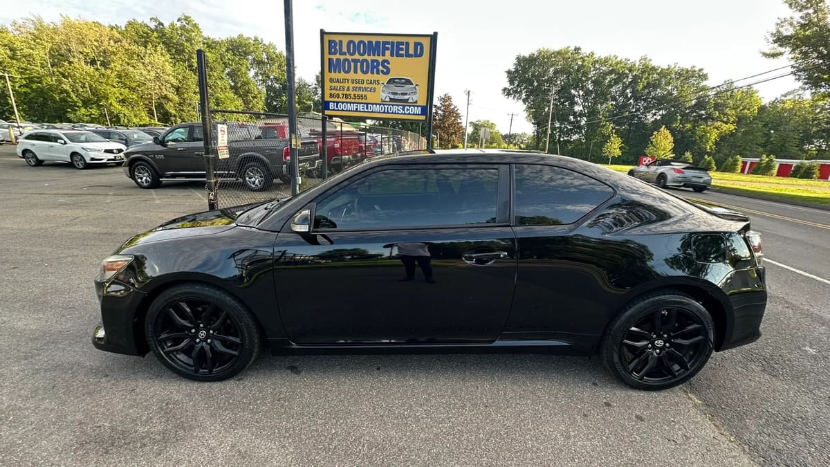 2014 Scion tC 7