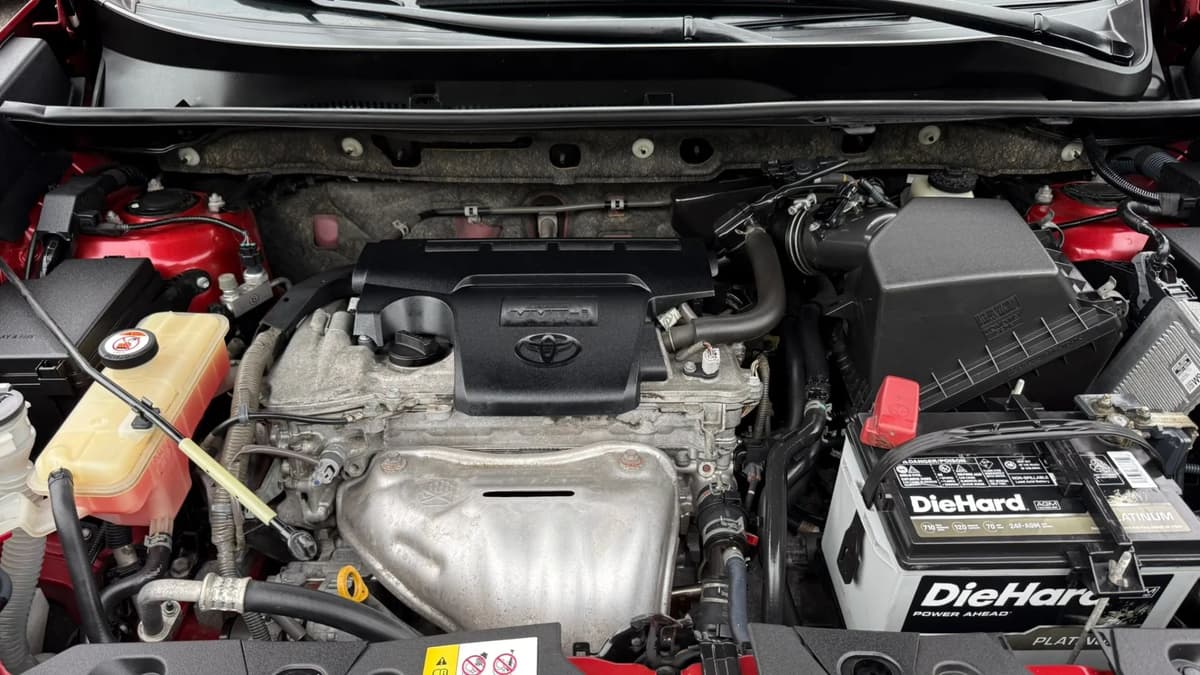 2017 Toyota RAV4 29