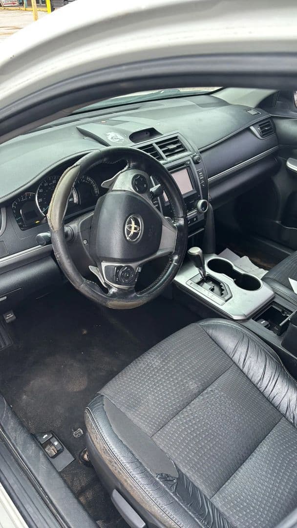 2014 Toyota Camry 8