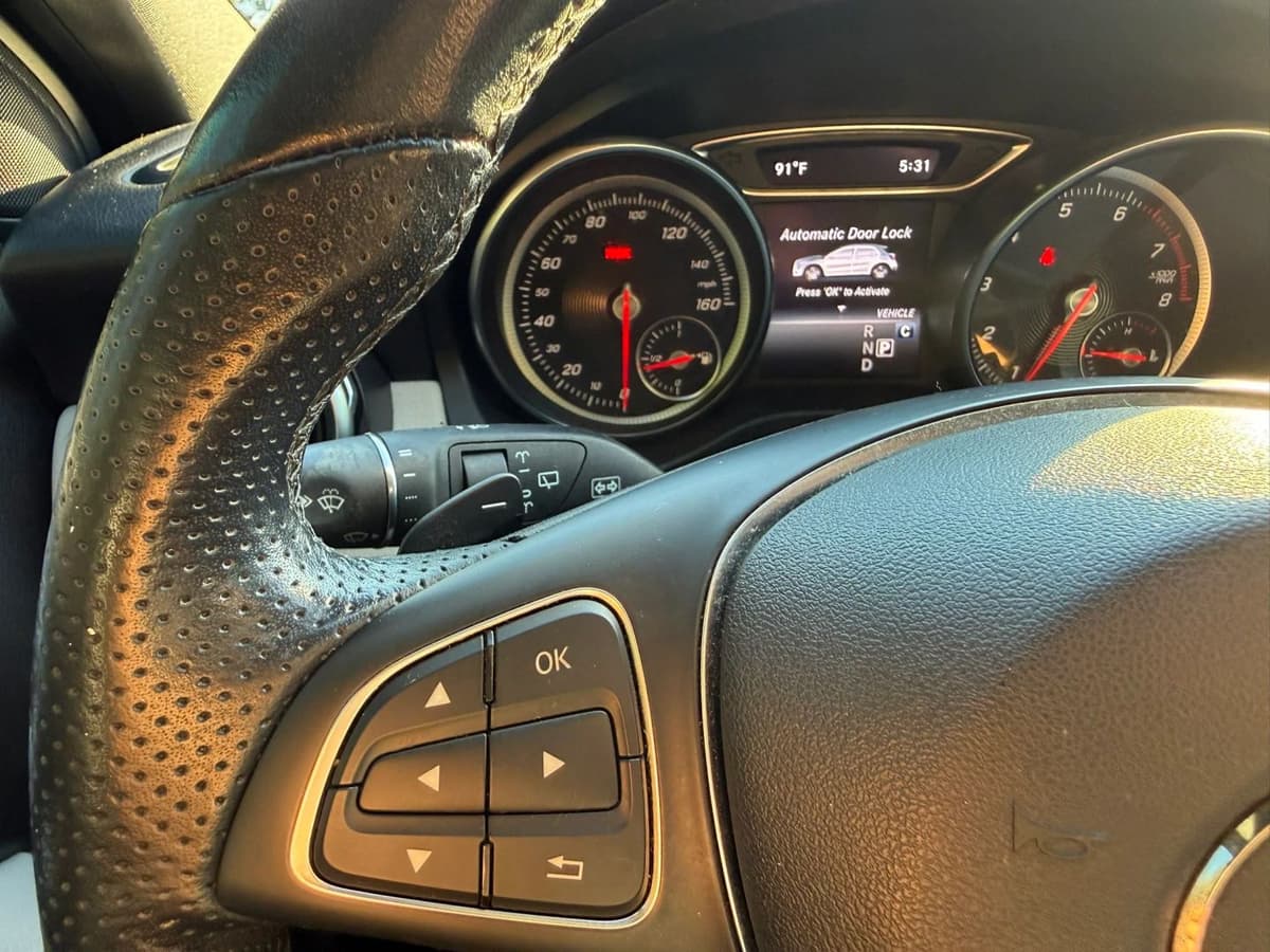 2019 Mercedes-Benz GLA-Class 24