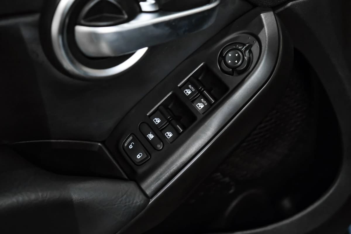 2018 FIAT 500X 37