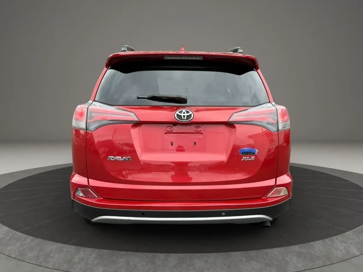 2017 Toyota RAV4 5